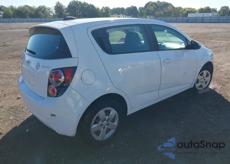 2016 Chevrolet Sonic Ls Auto из США, поврежденный, VIN 1G1JA6SH9G4155570